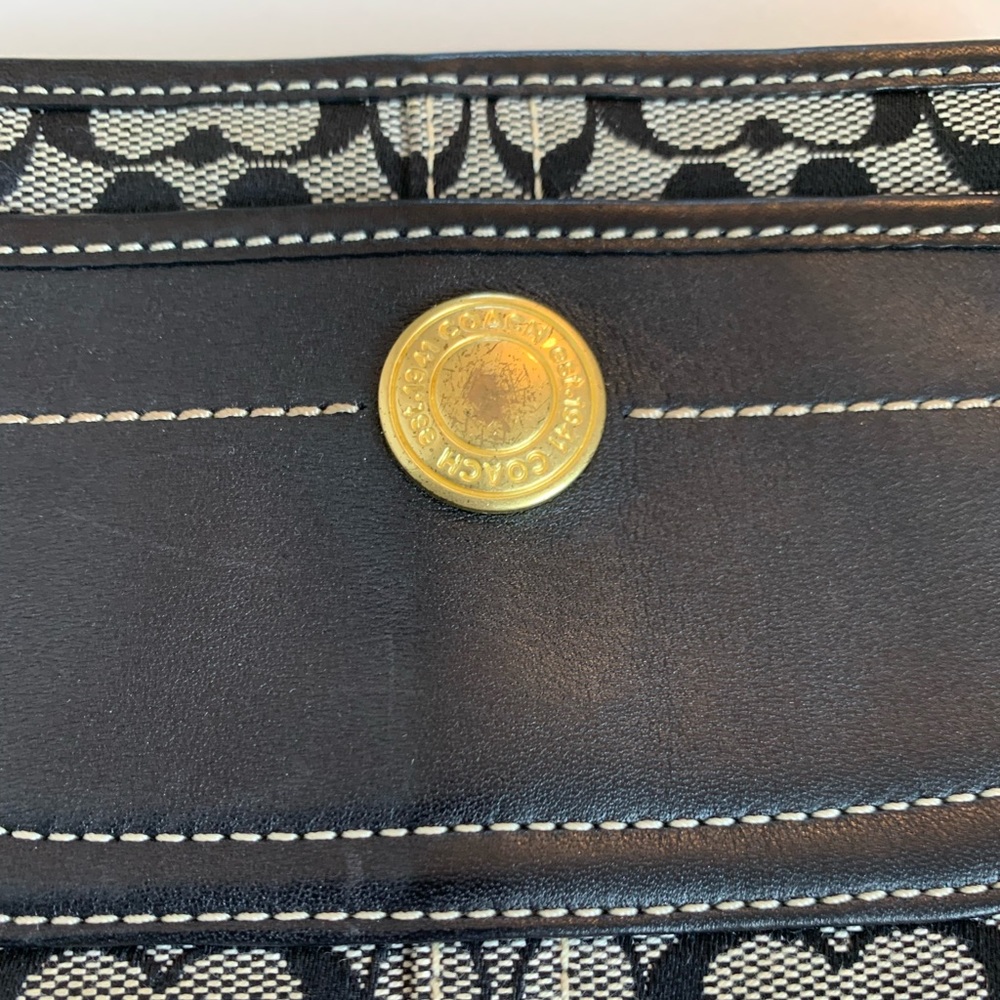 Coach Black and Cream Wristlet - Picture 5 of 6